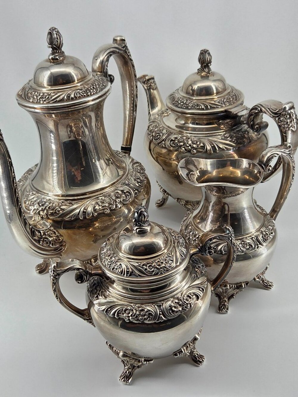 1847 Rogers Bros Heritage 4-Piece Silverplate Tea & Coffee Service Set